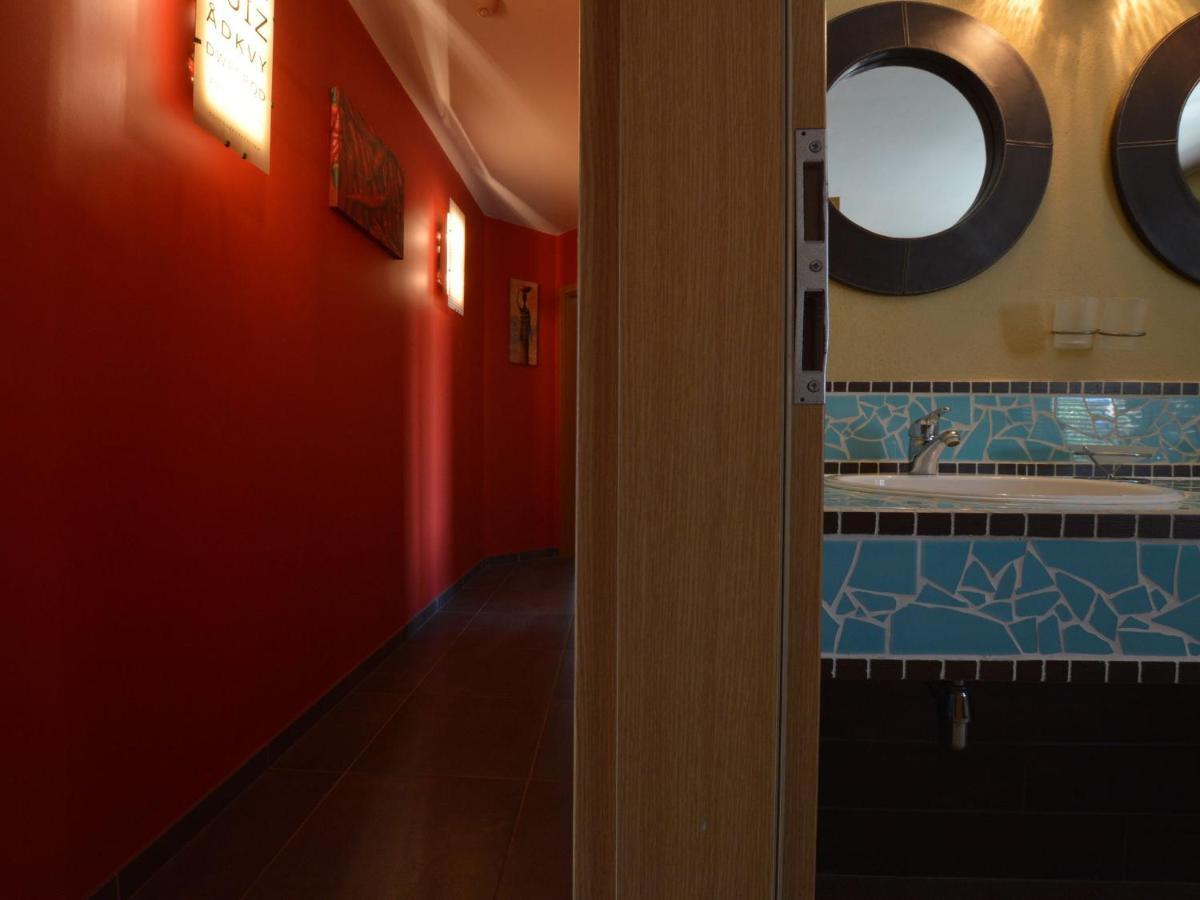 Luxury With Sauna Over A *